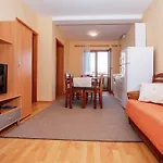 Apartmán Lovely In With Balcony